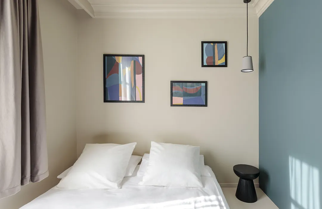 Frenchdoor Tours Corneille-1